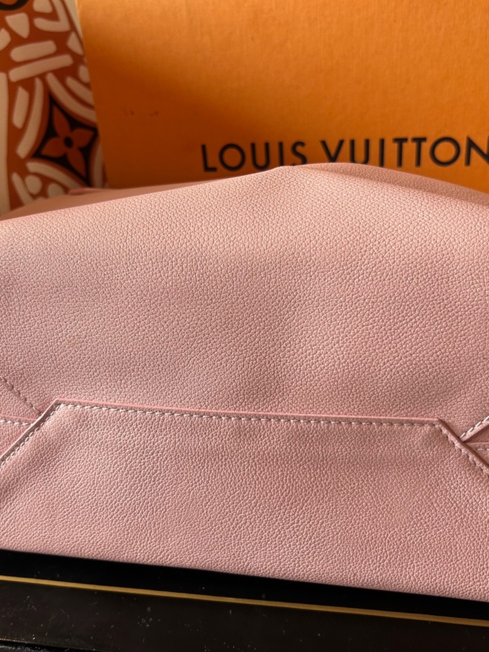 Louis Vuitton python lockme MM - Picture 5 of 14
